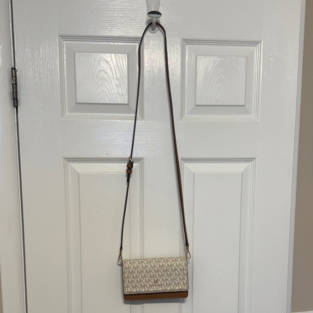 Michael Kors Cream and Tan Clutch - Picture 4 of 4